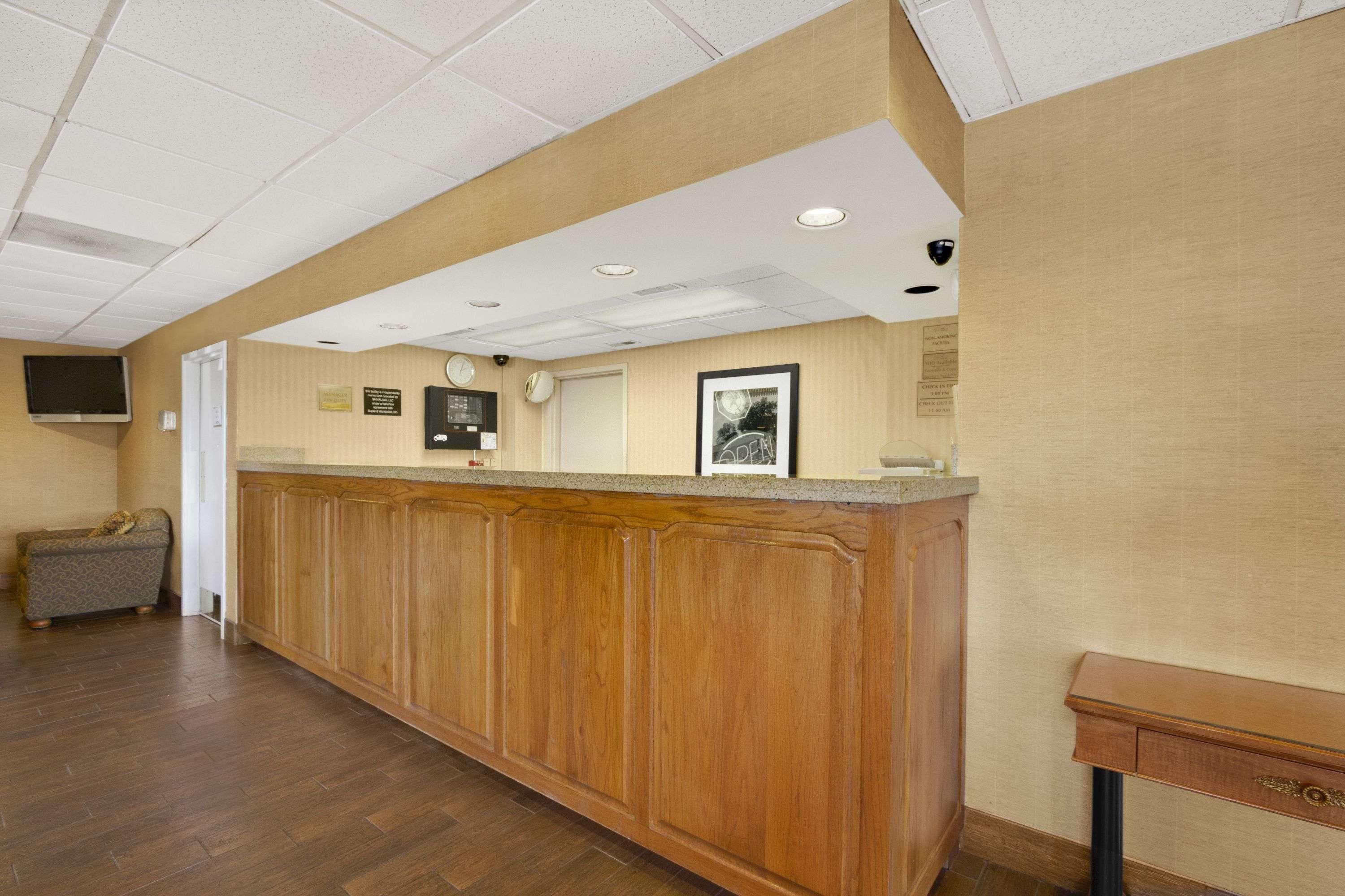 Super 8 By Wyndham Oxford Motel Dış mekan fotoğraf