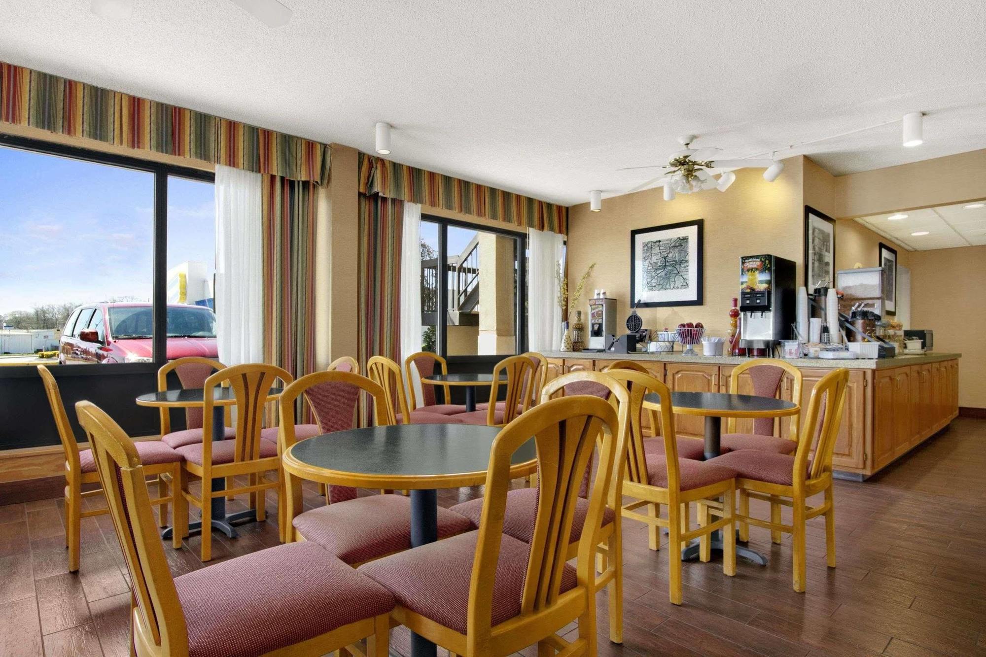 Super 8 By Wyndham Oxford Motel Dış mekan fotoğraf